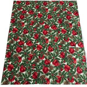 Vintage 90s Apples & Pinecones VIP Cranston Cotton Christmas Xmas Fabric 1.5yd